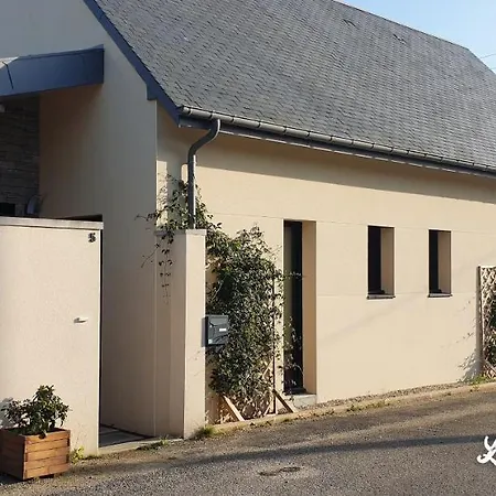 Adequate Maison Moderne Calme